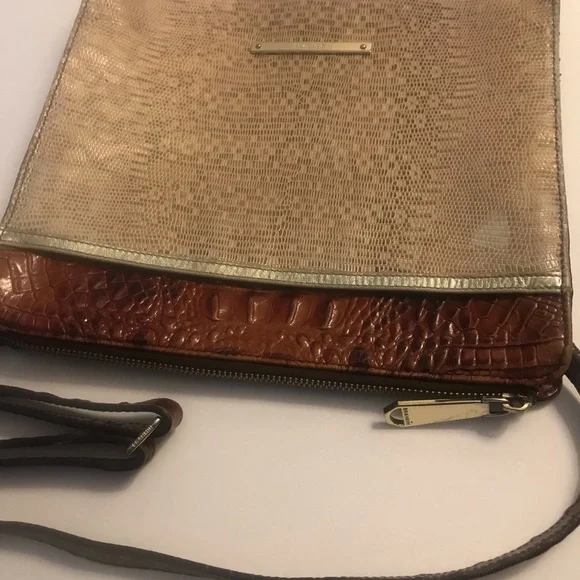 Brahmin Zip Top Croc-Embossed Leather Crossbody Handbag Purse 824 - Picture 15 of 16